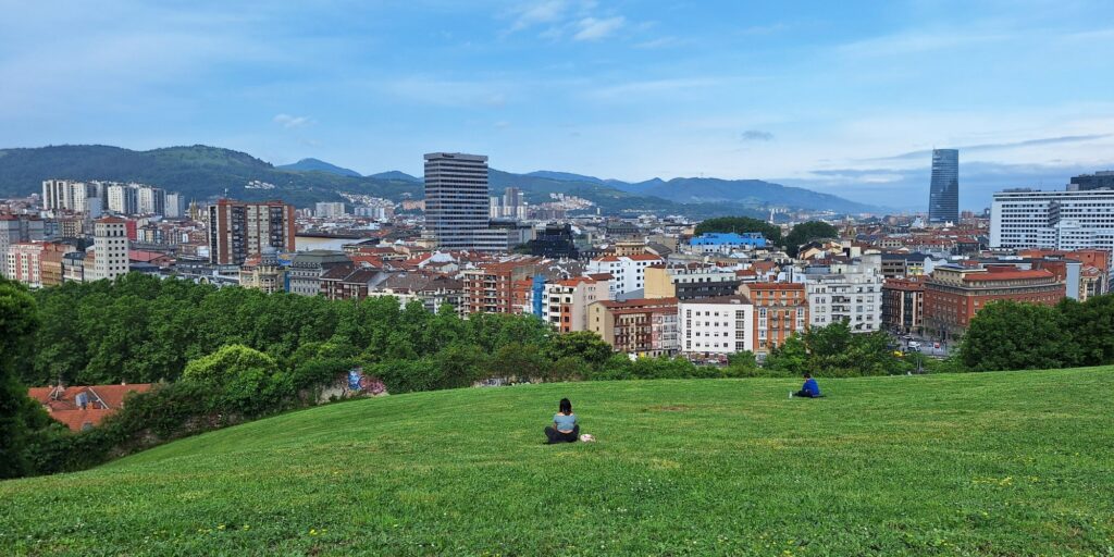 Bilbao: pohled z parku Etxebarri